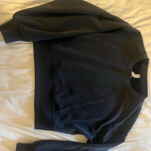 LuluLemon Black Crewneck Sweatshirt